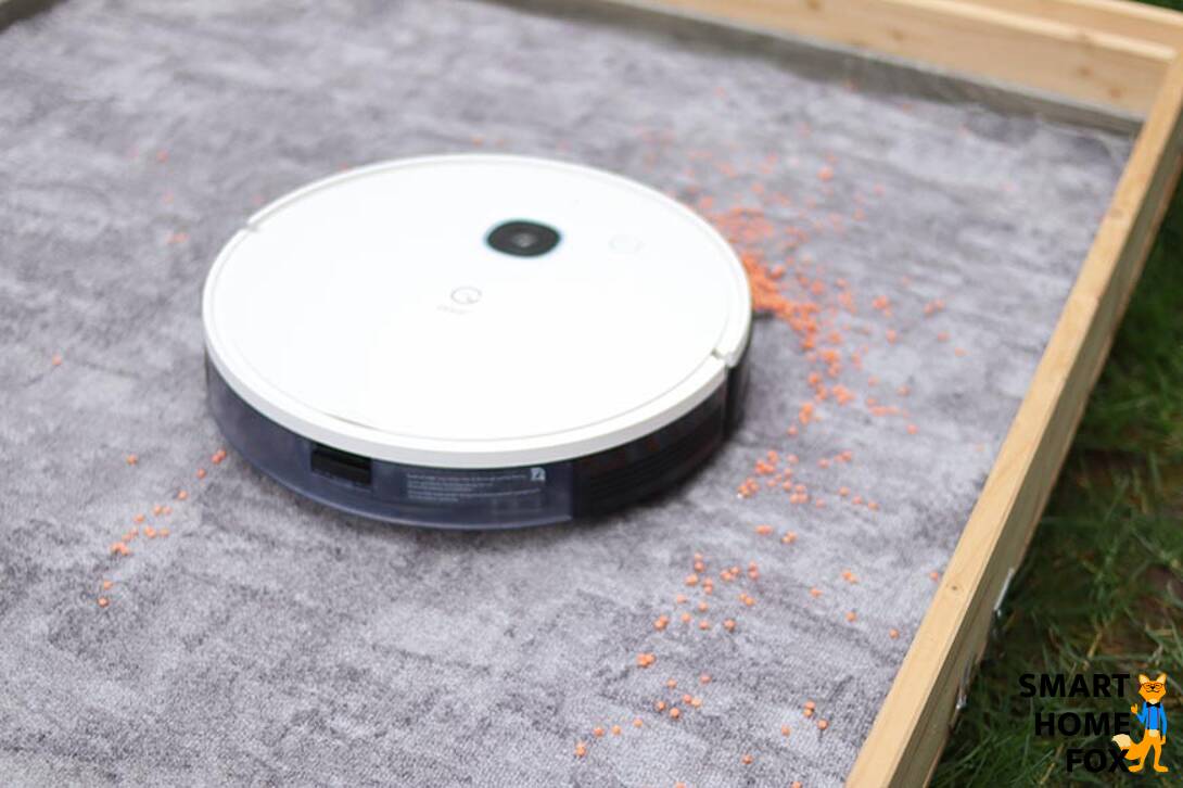 Eine übersichtliche Tabelle zeigt, wie gut ein Saugroboter auf einem Teppich reinigt